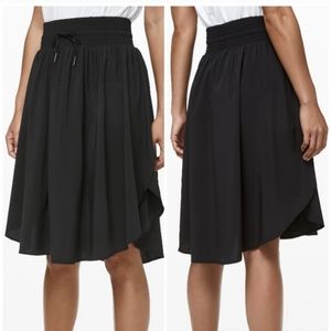 Lululemon Swiftly skirt